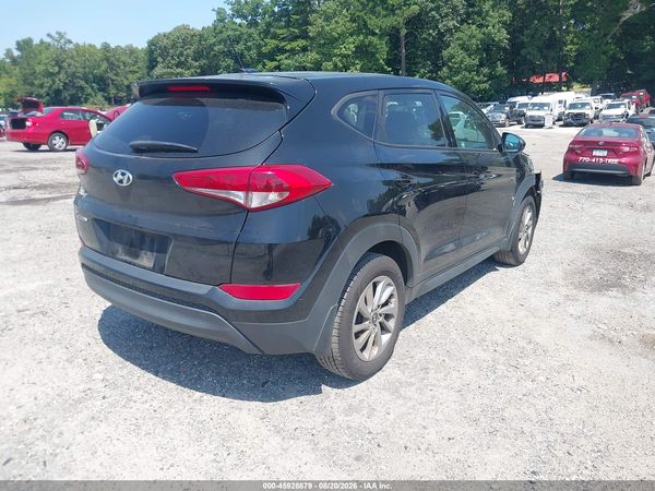 2016 HYUNDAI TUCSON SE