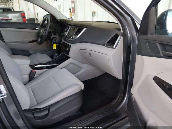 2018 HYUNDAI TUCSON SE — I5