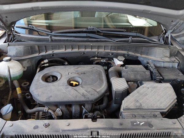 2018 HYUNDAI TUCSON SE — I10