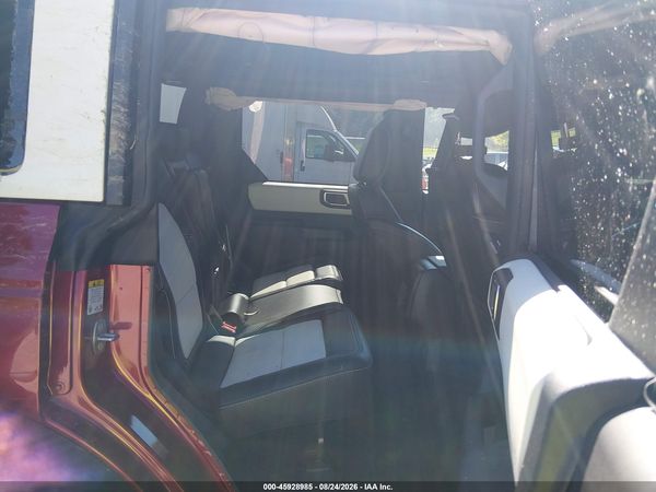 2026 FORD BRONCO OUTER BANKS — I8