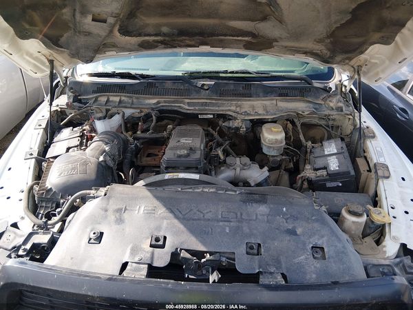 2017 RAM 2500 TRADESMAN  4X4 8' BOX — I10