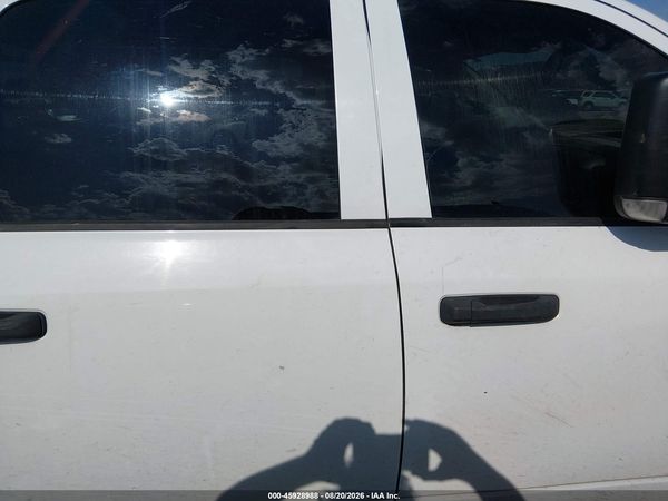 2017 RAM 2500 TRADESMAN  4X4 8' BOX — I116