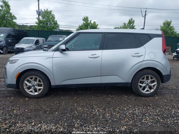 2021 KIA SOUL