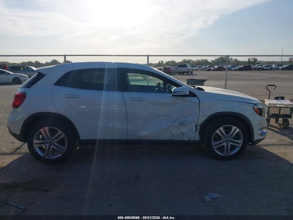 2018 MERCEDES-BENZ GLA 250 GLA250