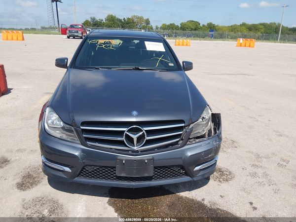 2014 MERCEDES-BENZ C 250 SPORT