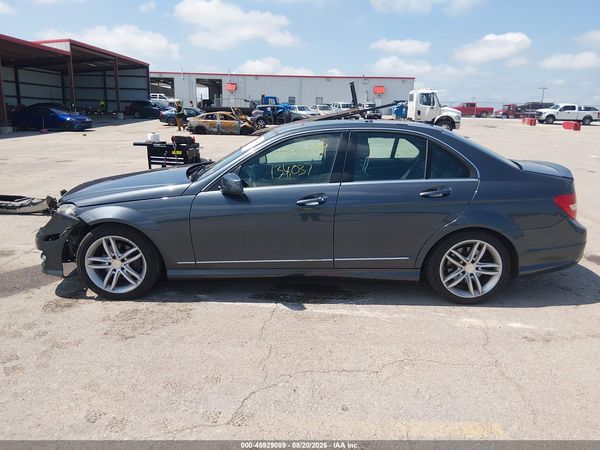 2014 MERCEDES-BENZ C 250 SPORT