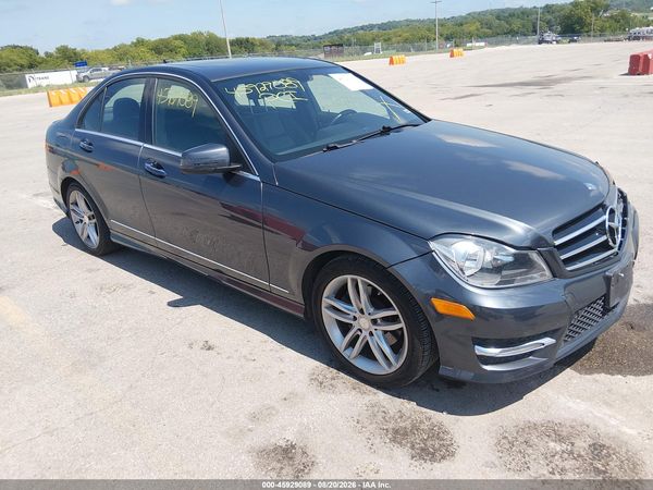 2014 MERCEDES-BENZ C 250 SPORT