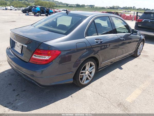 2014 MERCEDES-BENZ C 250 SPORT