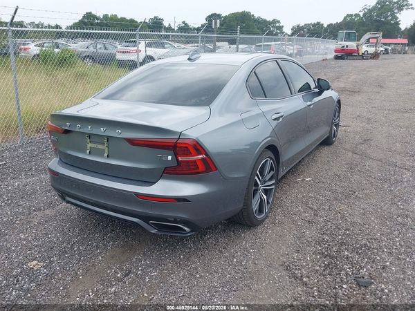 2021 VOLVO S60 T5 R-DESIGN
