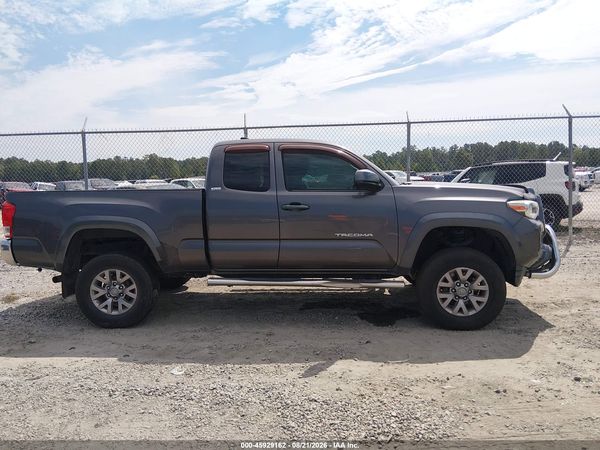 2016 TOYOTA TACOMA SR5 V6