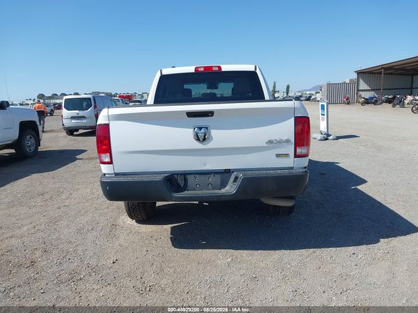 2018 RAM 1500 ST