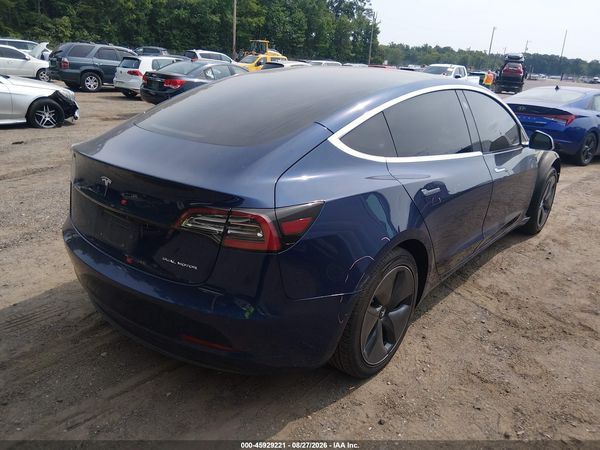 2018 TESLA MODEL 3 — I4