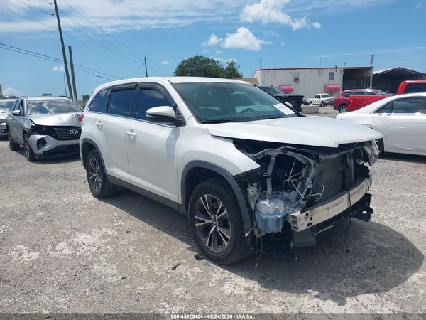 2019 TOYOTA HIGHLANDER LE — I1