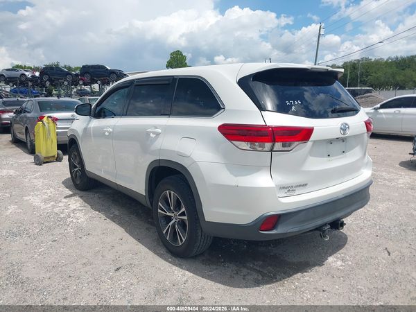 2019 TOYOTA HIGHLANDER LE — I3