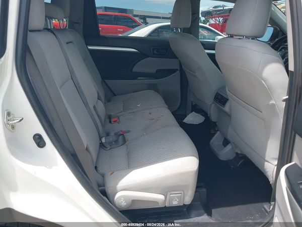 2019 TOYOTA HIGHLANDER LE — I8