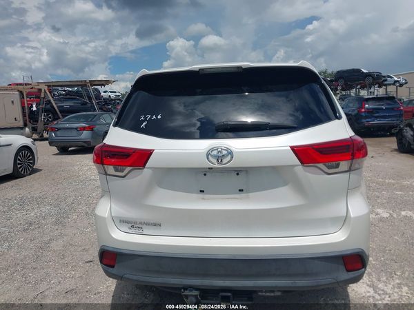 2019 TOYOTA HIGHLANDER LE — I119