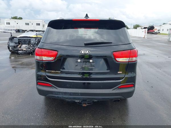 2017 KIA SORENTO 2.4L LX