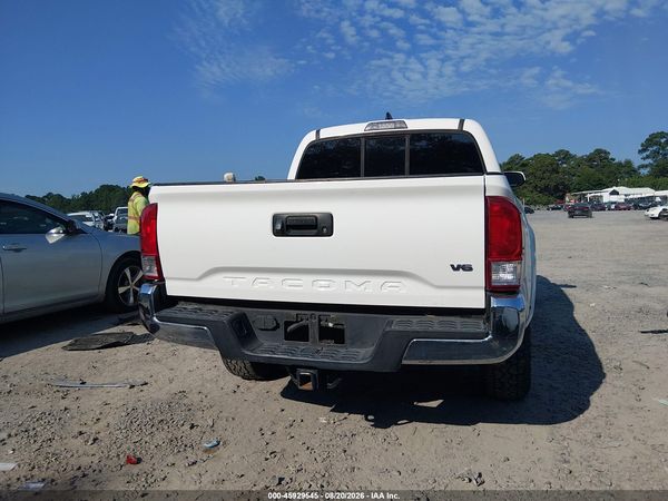 2017 TOYOTA TACOMA SR5 V6