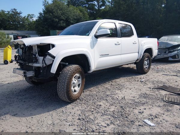 2017 TOYOTA TACOMA SR5 V6