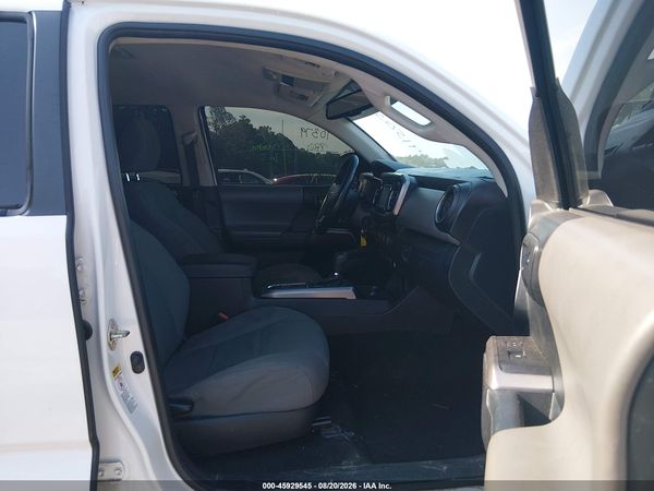 2017 TOYOTA TACOMA SR5 V6
