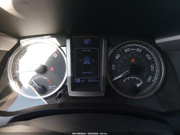 2017 TOYOTA TACOMA SR5 V6
