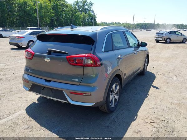 2017 KIA NIRO LX