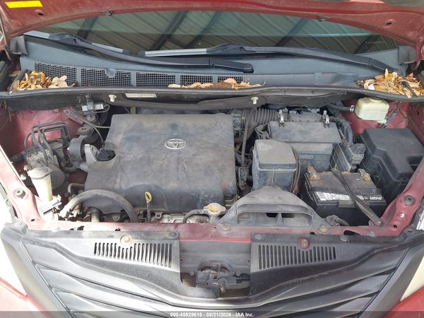 2016 TOYOTA SIENNA L 7 PASSENGER