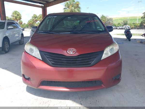 2016 TOYOTA SIENNA L 7 PASSENGER