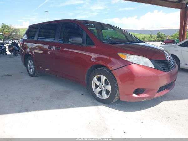 2016 TOYOTA SIENNA L 7 PASSENGER