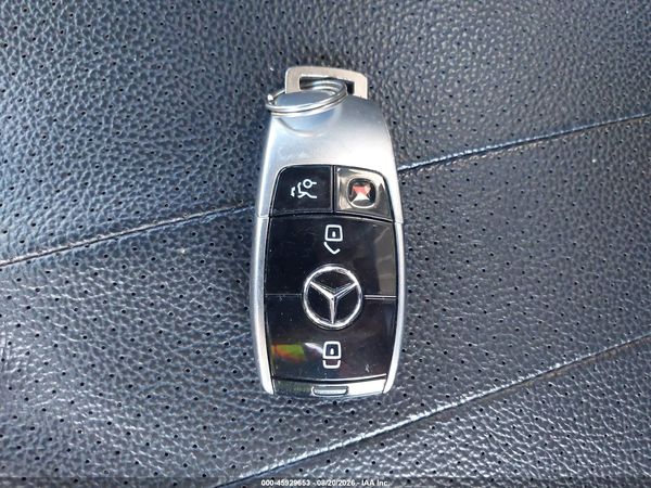 2017 MERCEDES-BENZ E 300 4MATIC
