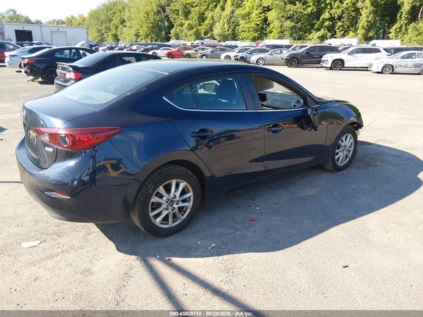 2017 MAZDA MAZDA3 SPORT