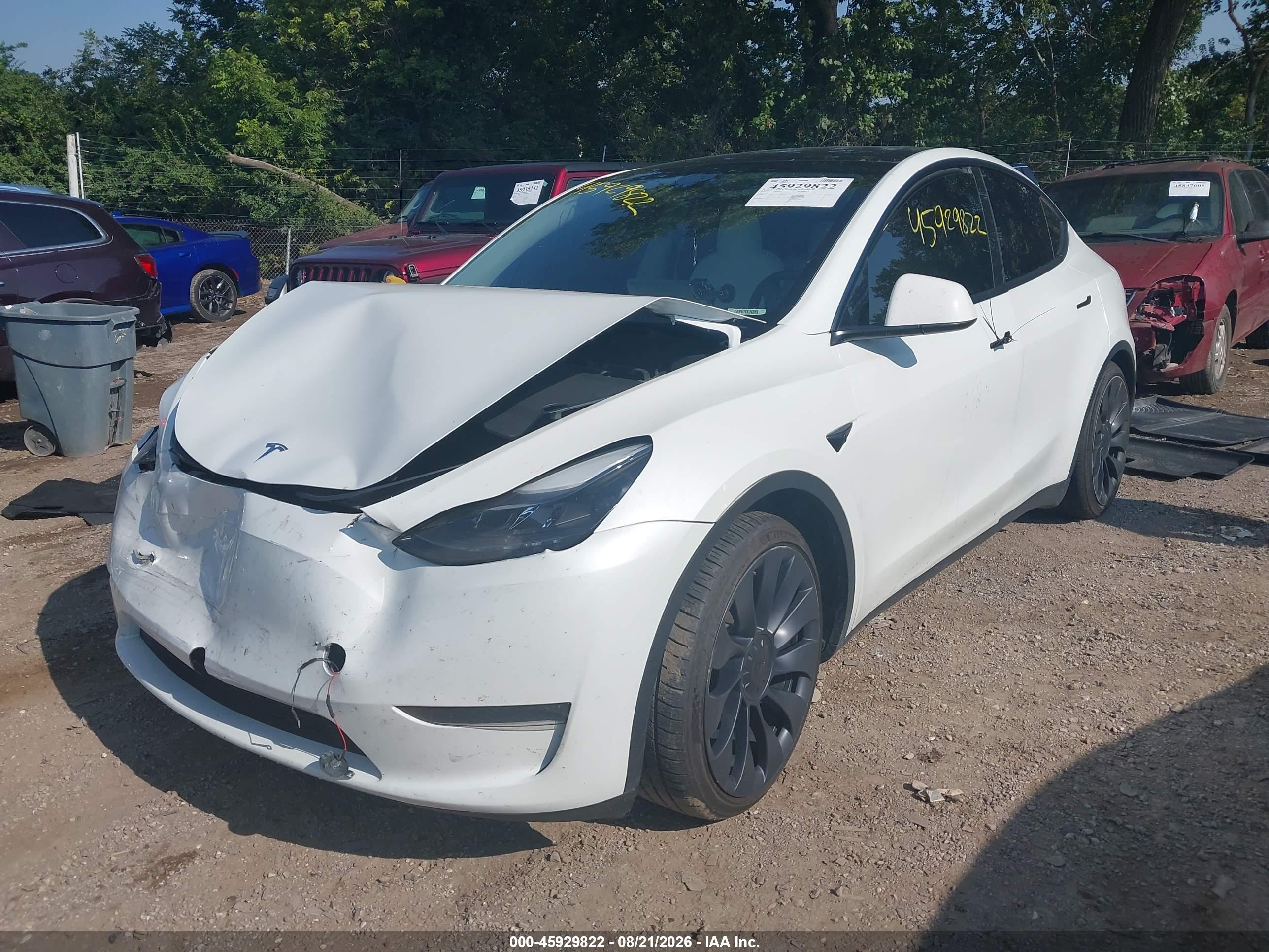 2023 TESLA MODEL Y — I2