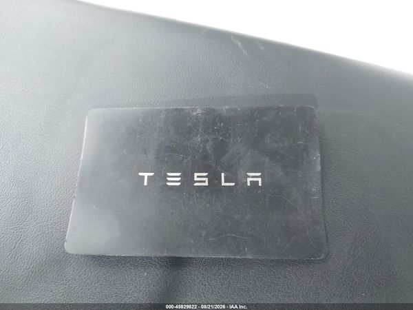 2023 TESLA MODEL Y — I11