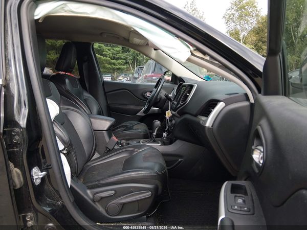 2018 JEEP CHEROKEE LATITUDE PLUS 4X4