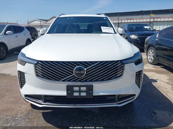 2026 VOLVO XC90