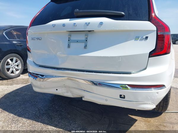 2026 VOLVO XC90