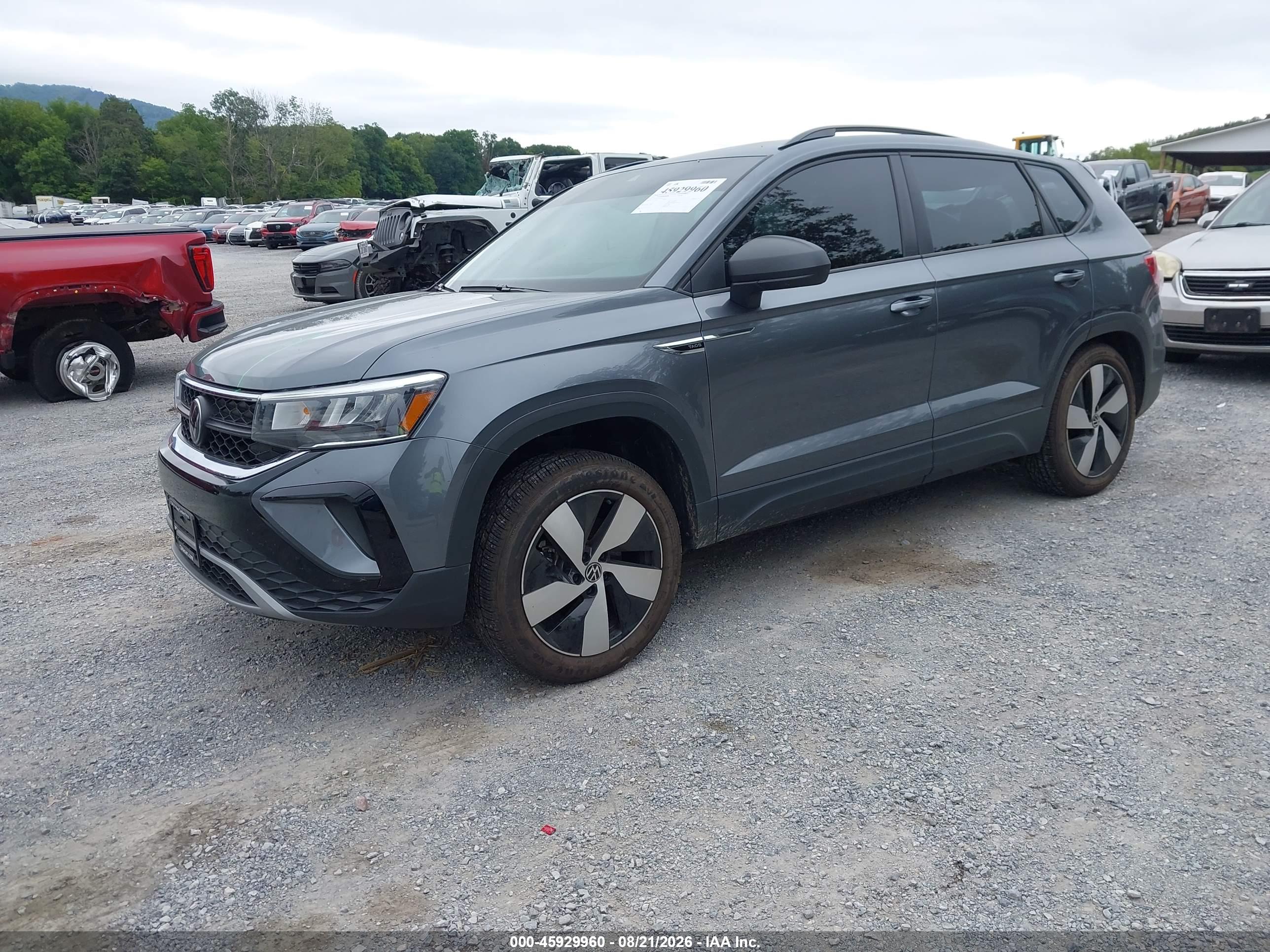 2024 VOLKSWAGEN TAOS 1.5T S — I2