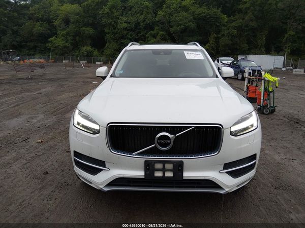 2017 VOLVO XC90 T6 MOMENTUM