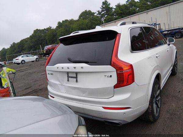 2017 VOLVO XC90 T6 MOMENTUM