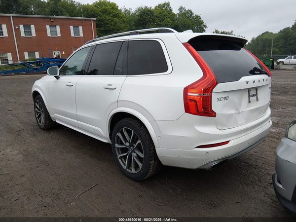 2017 VOLVO XC90 T6 MOMENTUM