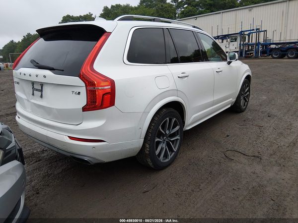 2017 VOLVO XC90 T6 MOMENTUM