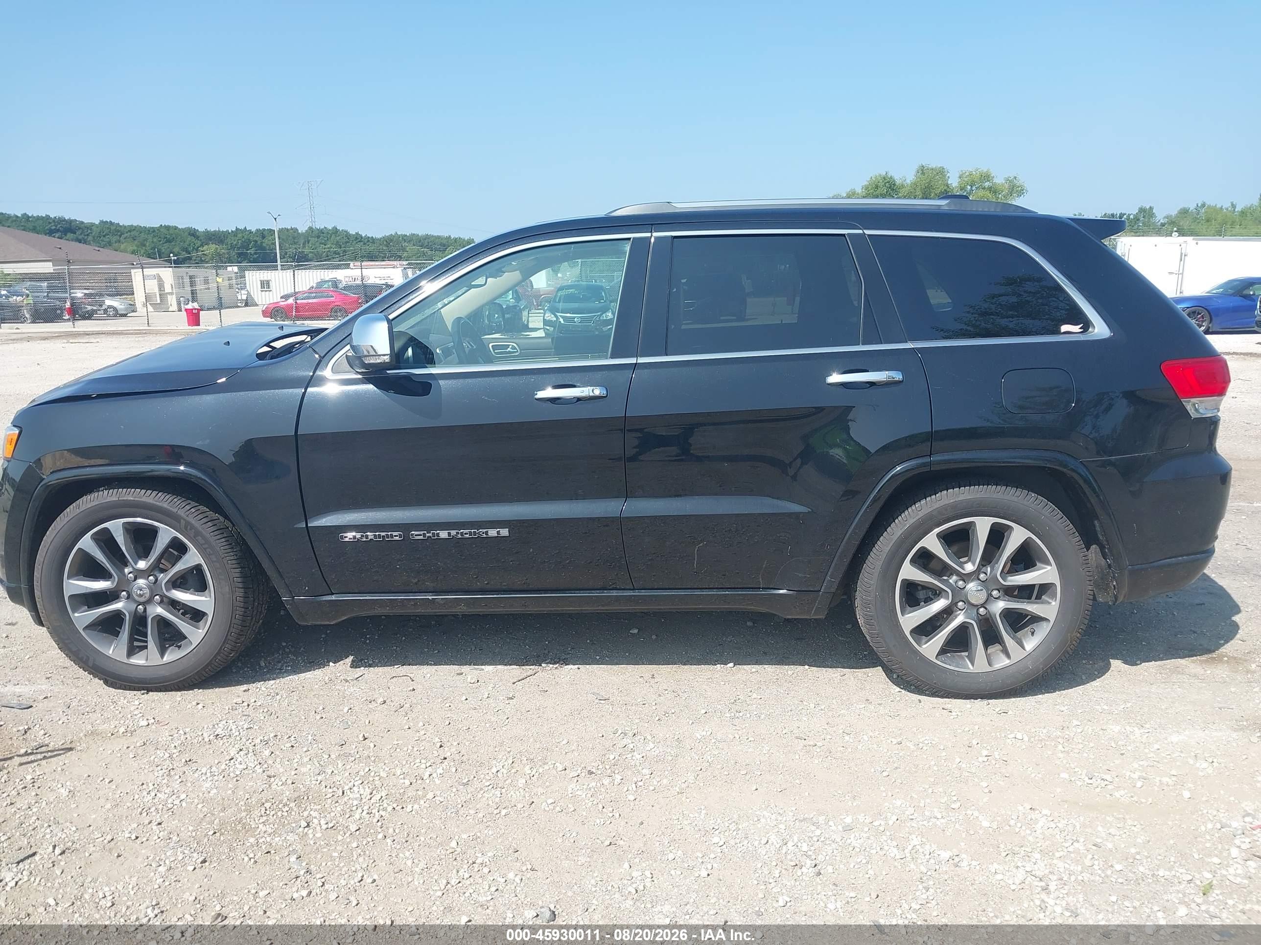 2017 JEEP GRAND CHEROKEE OVERLAND