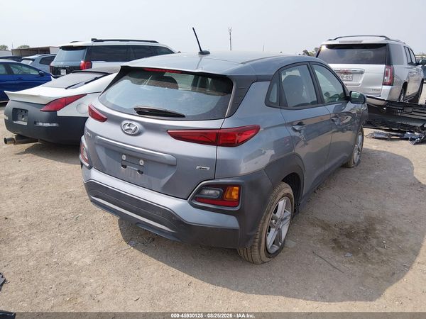 2021 HYUNDAI KONA SE