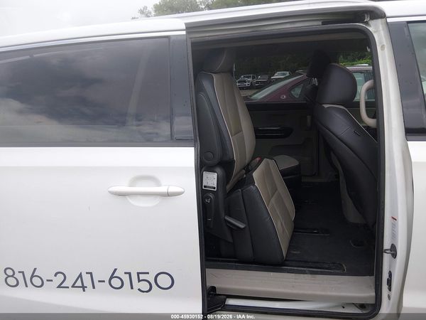 2017 KIA SEDONA EX