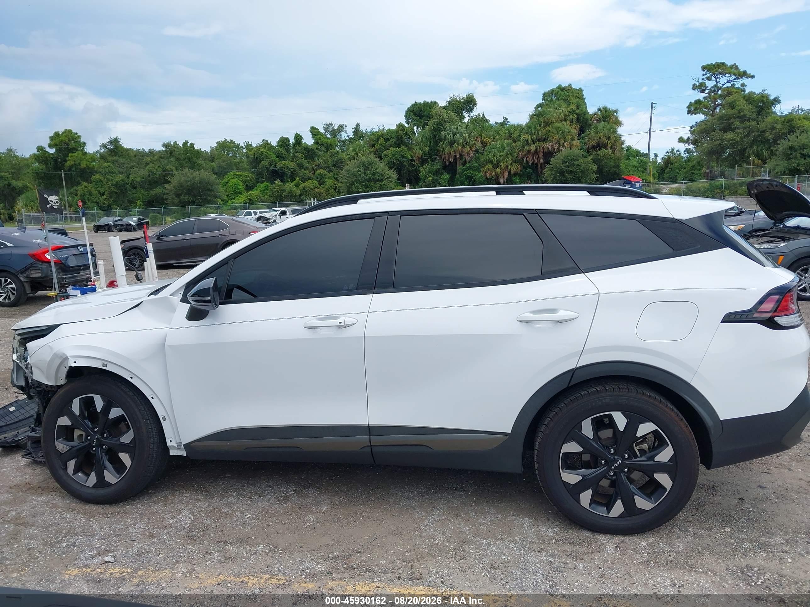 2023 KIA SPORTAGE X-LINE
