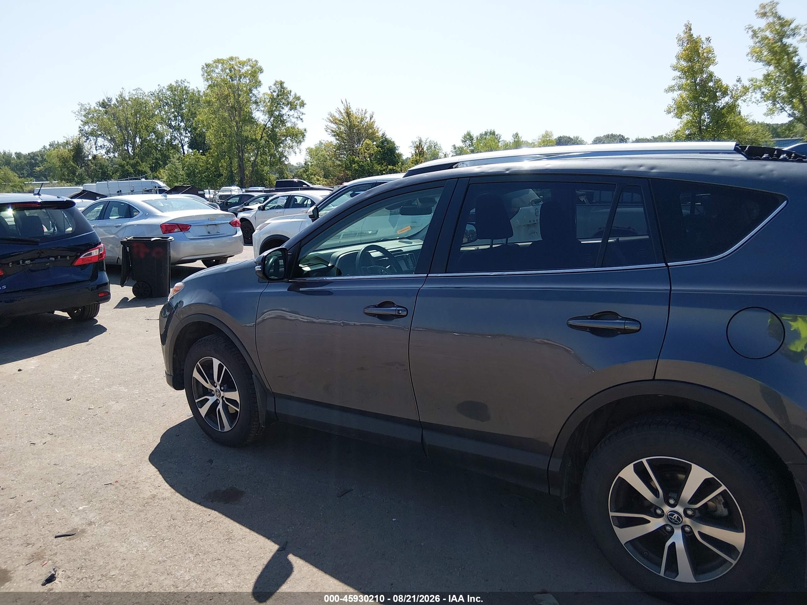 2018 TOYOTA RAV4 XLE