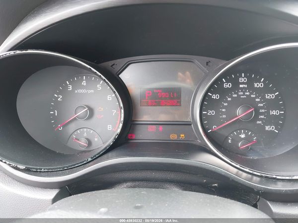 2016 KIA SEDONA LX