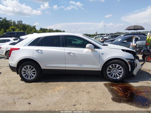 2017 CADILLAC XT5 STANDARD