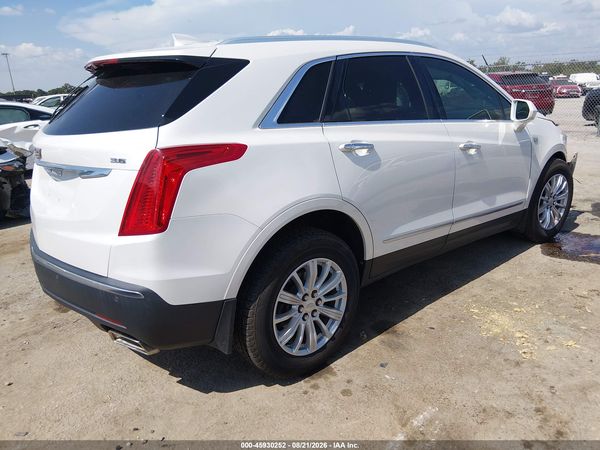 2017 CADILLAC XT5 STANDARD