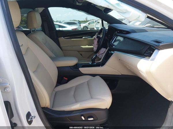 2017 CADILLAC XT5 STANDARD